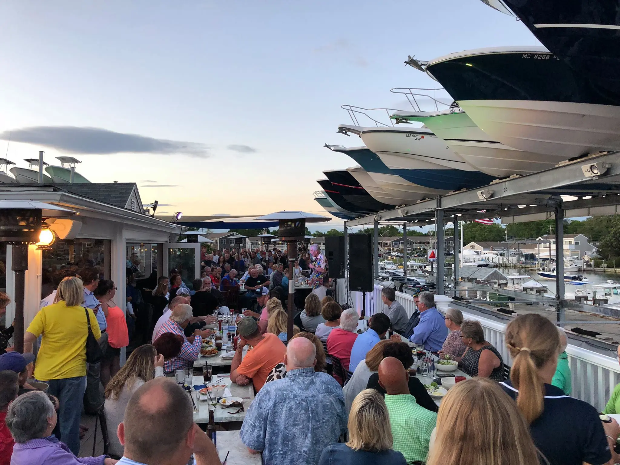 35769670 1782072031829767 6336820148954988544 o